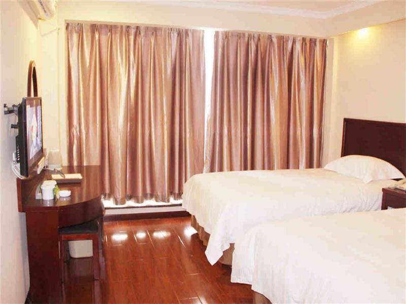 Greentree Inn Chongqing North Railway Station Express Hotel חדר תמונה