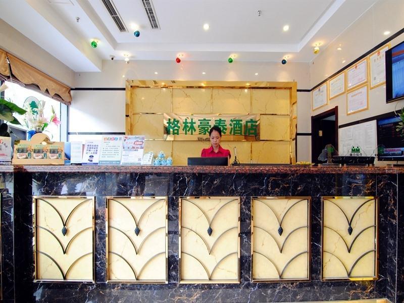 Greentree Inn Chongqing North Railway Station Express Hotel מראה חיצוני תמונה