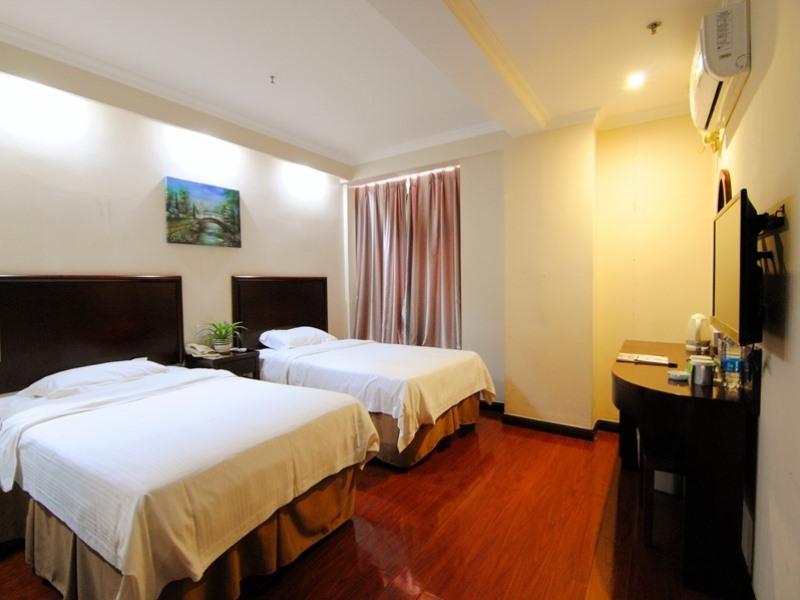 Greentree Inn Chongqing North Railway Station Express Hotel מראה חיצוני תמונה